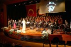 Aşık Veysel türküleriyle anıldı