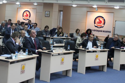 Büyükşehir Meclisi’nde Pamukkale gelirleri polemiği