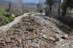 Çameli’de heyelan yol kapattı
