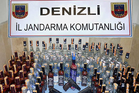 Jandarmadan kaçak içki operasyonu