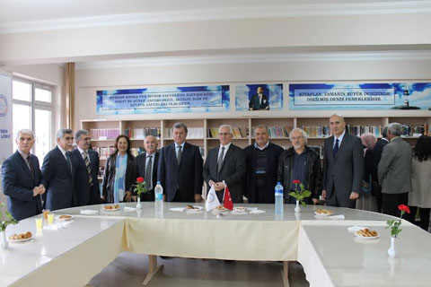 Aydem Fen Lisesi’ne yeni kütüphane