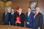 Hayırseverler Ortaokulu’na 19. Destek Özpek’ten