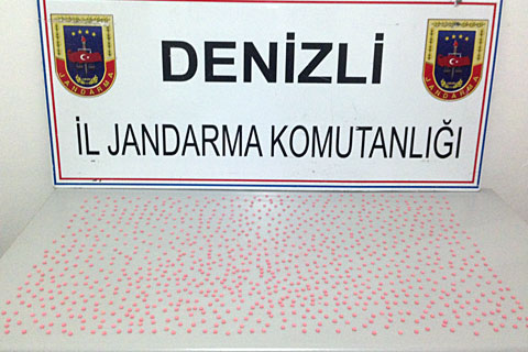 Honaz ve Tavas’ta uyuşturucu operasyonu
