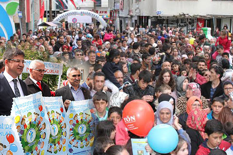 Merkezefendi Belediyesi’nden uçurtma şenliği