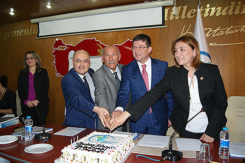 Merkezefendi 1. Yılını kutladı