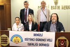 Bu dernekte öğrenci, veli ve öğretmen bir arada