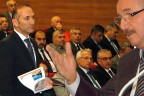Vali Kocatepe’den müteahhitlere veryansın