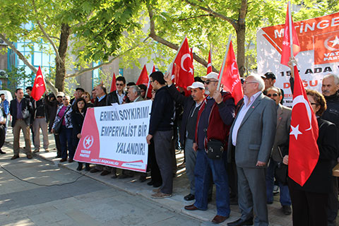 Vatan Partisi’nden sözde soykırım kararı protestosu