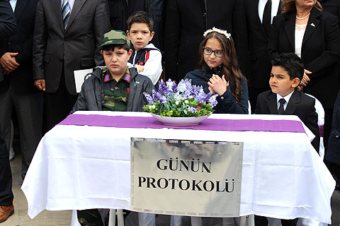 GÜN ONLARINDI