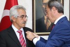 Alevi Muhtar AK Parti’ye katıldı