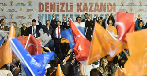 denizli-akp-fatih-miting-ic-1