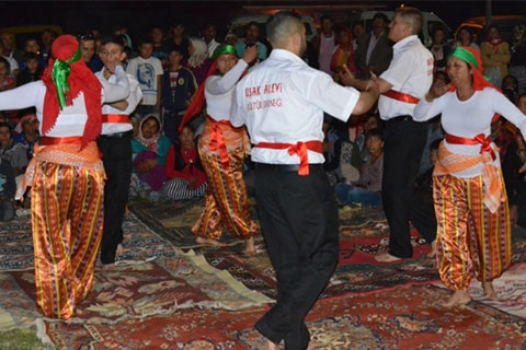 Çivrilli Aleviler dernek çatısı altında