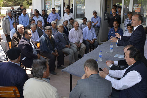Gürlesin 12 mahalleyi ziyaret etti