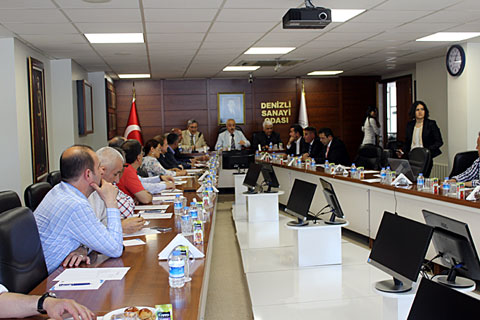 DSO vekil adaylarını dinledi