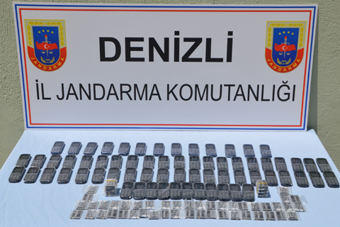 Uyuşturucu ve telefon operasyonu