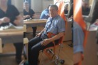 Oyunu sağlık ekibi yardımıyla kullandı