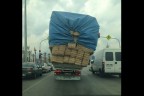 Bu yükle trafiğe çıktı, gören uzaklaştı