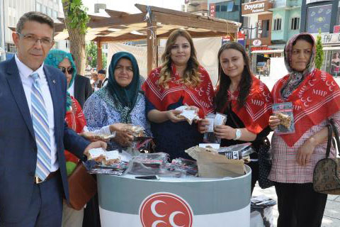 MHP’den Bakan Şimşek’e leblebili eleştiri
