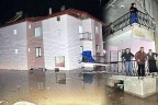 Denizli’de sağanak yağmur hayatı olumsuz etkiledi