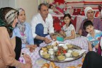 Tin iftarda Memiş Ailesi’ne konuk oldu