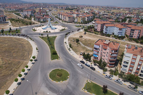 ALBAYRAK’A YENİ KAVŞAK DÜZENLEMESİ YAPILIYOR
