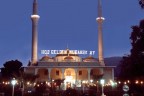 Bu gece bin aydan daha hayırlı