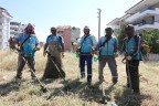 Merkezefendi’nin tırpan timi görevde