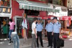 Zabıtadan kaldırım işgali denetimleri