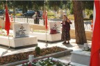 Şehitlik’te anne-babalar yine yürekleri burktu