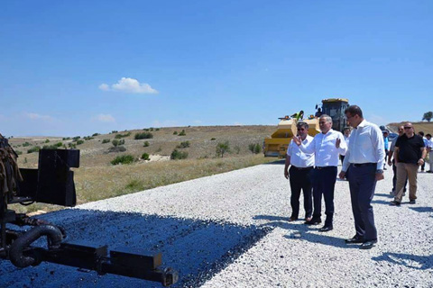 Özdemirci’nin yolu asfaltlanıyor