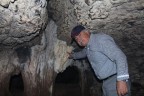Keklik Tepesi’nde mağara bulundu