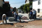 Acıpayam’ın mahallelerinde yol çalışmaları