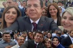 Zeybekci’nin Denizli heyetiyle selfie’si