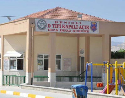 Cezaevinde görüş günü