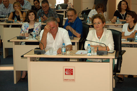 CHP:Cep otoparkların gelirini nereye harcıyorsunuz?