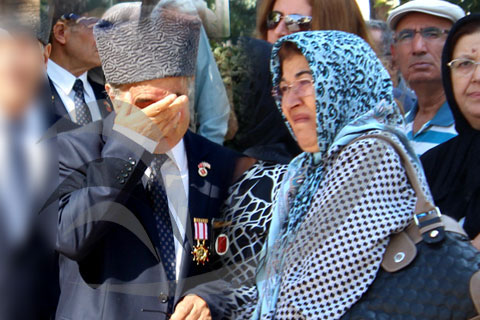 Gaziye Armağan şiiri gazileri ağlattı