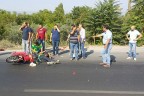 Motosiklet sürücüsü yaralandı