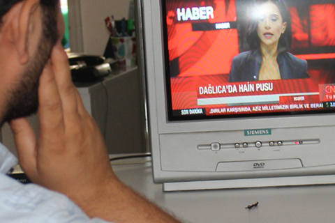 KAHREDEN BEKLEYİŞ