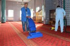 Merkezefendi, ibadethaneleri de temizliyor