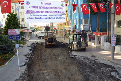 Hastane Caddesi’nde altyapı çalışması