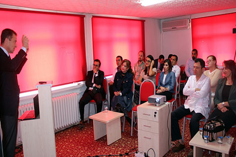 Buldan’daki KOAH sunumu 57 merkezden izlendi