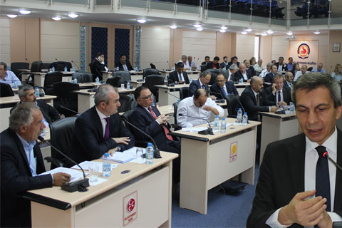Büyükşehir’de meclis mesaisi başladı
