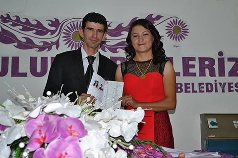 Sevgi bağı işaret diliyle kuruldu