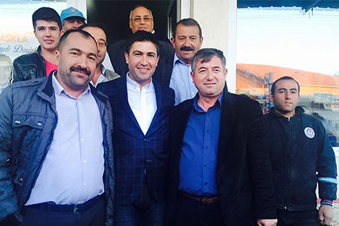 AK Parti adayı Özkan Çivril’de