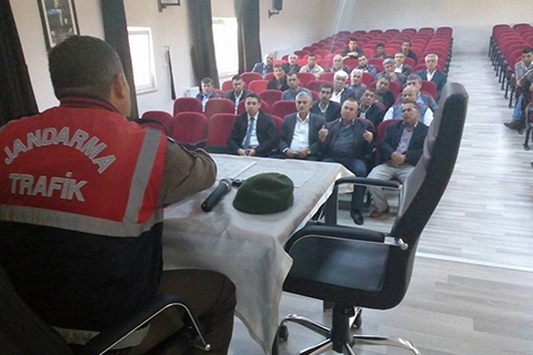 Çamelili servis şoförleri eğitimde