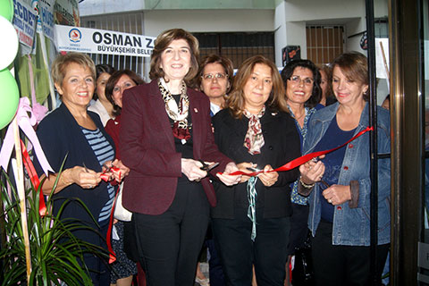 Hepsi anne elinden çıkmış gibi