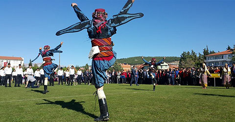 denizli-ilcelerde-cumhuriyet-bayrami-tavas