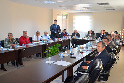 İstihdam masaya yatırıldı
