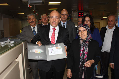 PTT’nin 175. yıl talihlisi Hüsna Kara
