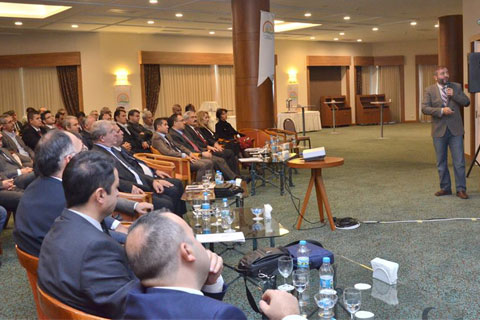 Veteriner hekimler Karahayıt’ta toplandı